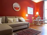 Temporary House - Porta Romana Apartment Milan