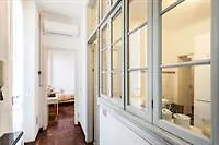 Temporary House - Porta Romana Apartment Milan